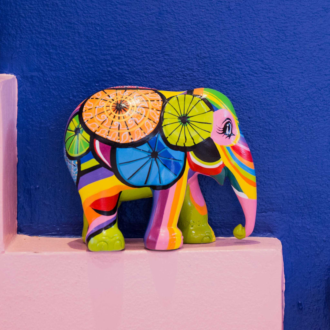 Elephant Parade Elefante Couleurs de Chiang Mai 15cm Édition limitée 3000 Couleurs de Chiang Never 15