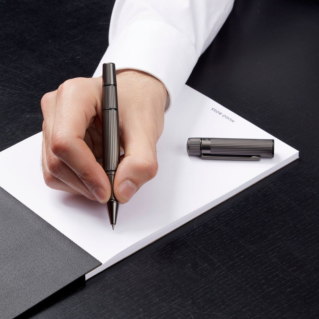 Hugo Boss Core Gun HSF4855D Ballpoint Pen