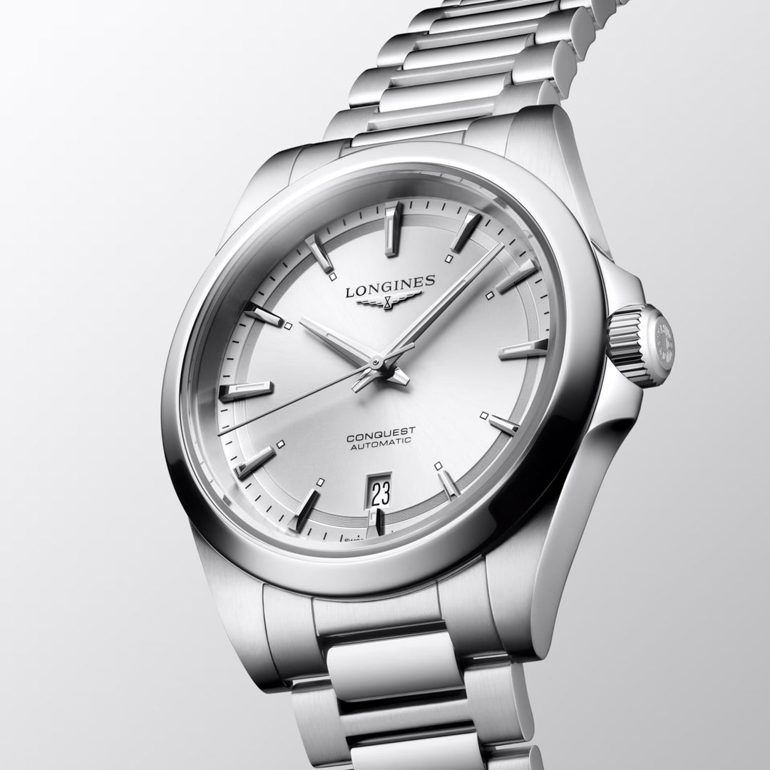 Montre Longines Conquest 38 mm en acier automatique argenté L3.720.4.72.6
