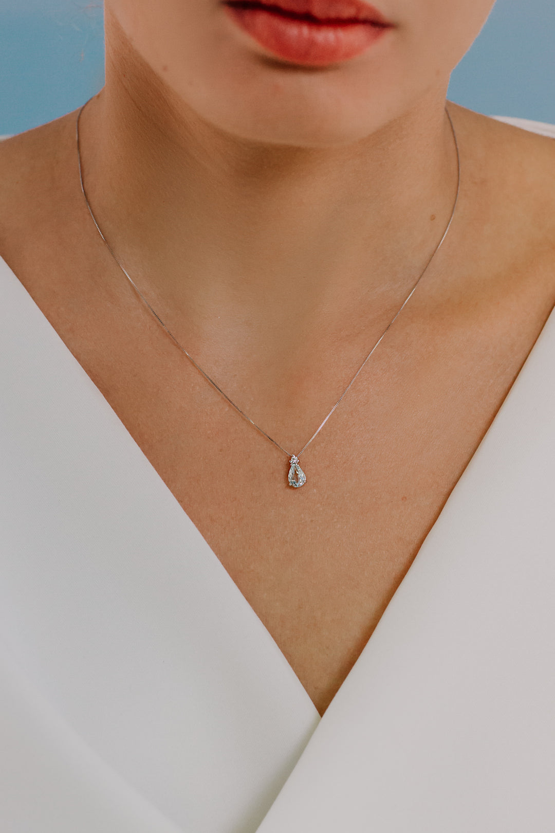 Collier Comete en or avec diamants et goutte d&