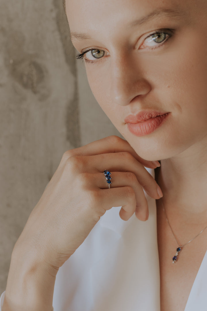 Comete Gold Ring with Diamonds and Sapphires Drop ANB2637