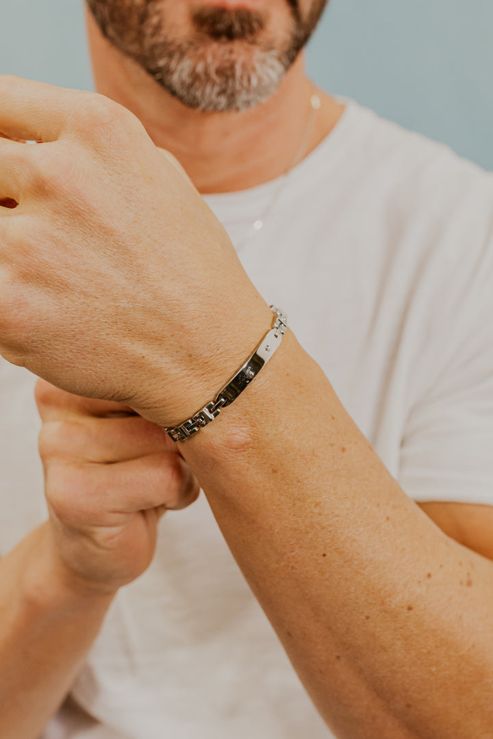 Bracelet Comete Acier avec zircon noir UBR1204