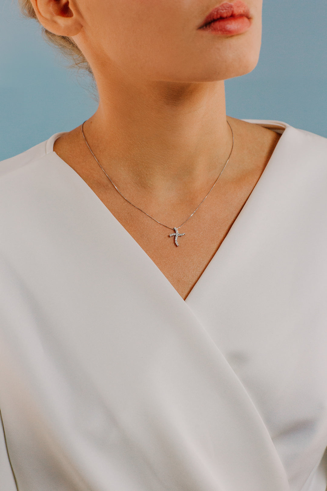 Collier Comete Wave Cross en or rose et diamants GLB1528