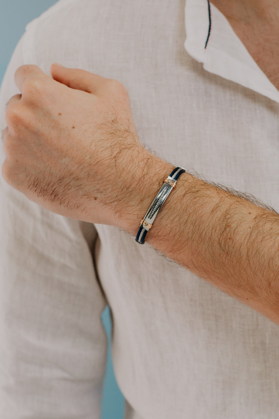 Comete-Kabelarmband aus Stahl und blauem PVD UBR962