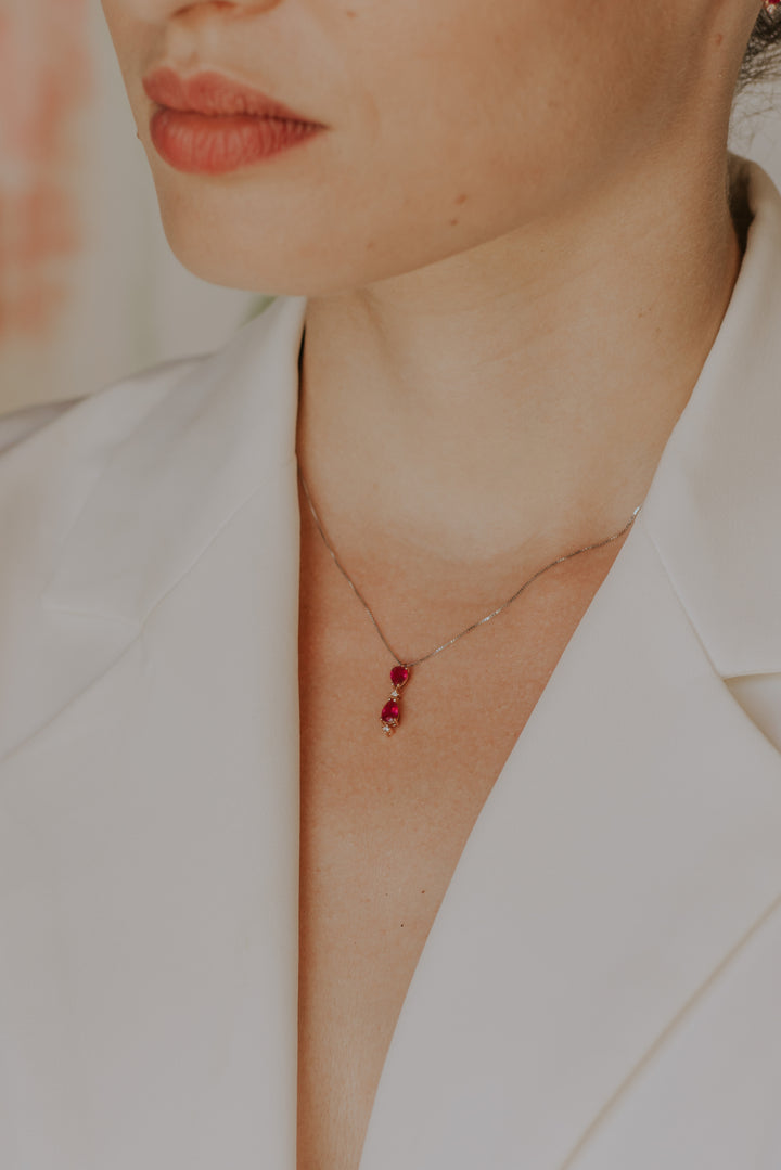 Comete Girocollo in Oro rosa Diamanti e Rubini Goccia GLB1607