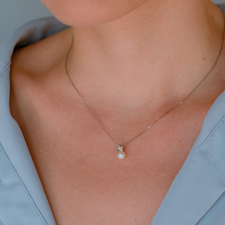 Comete Girocollo Perle in Oro e Diamanti con Stella GLP609