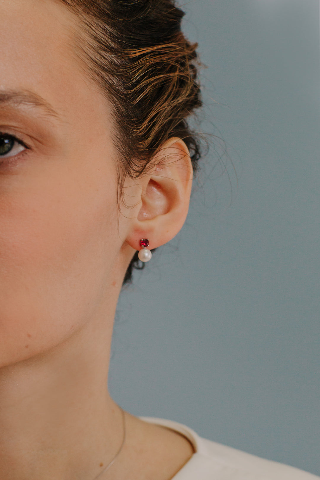 Comete Earrings in Gold, Pearls and Round Ruby ORP746