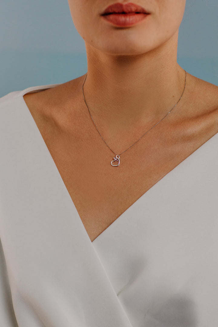 Tour de cou Comete avec coeurs en Or et Diamants GLB1340