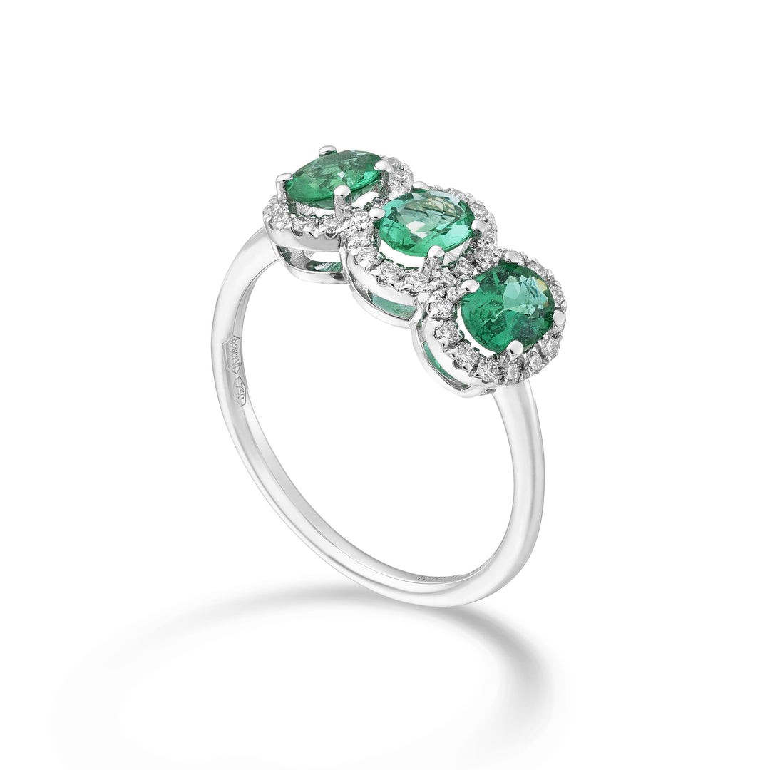 Nihama an 18k emerald trilogy nat. oval 5x4 ct. 0.90 diam. 0.21 ct NA5194O4SMN54