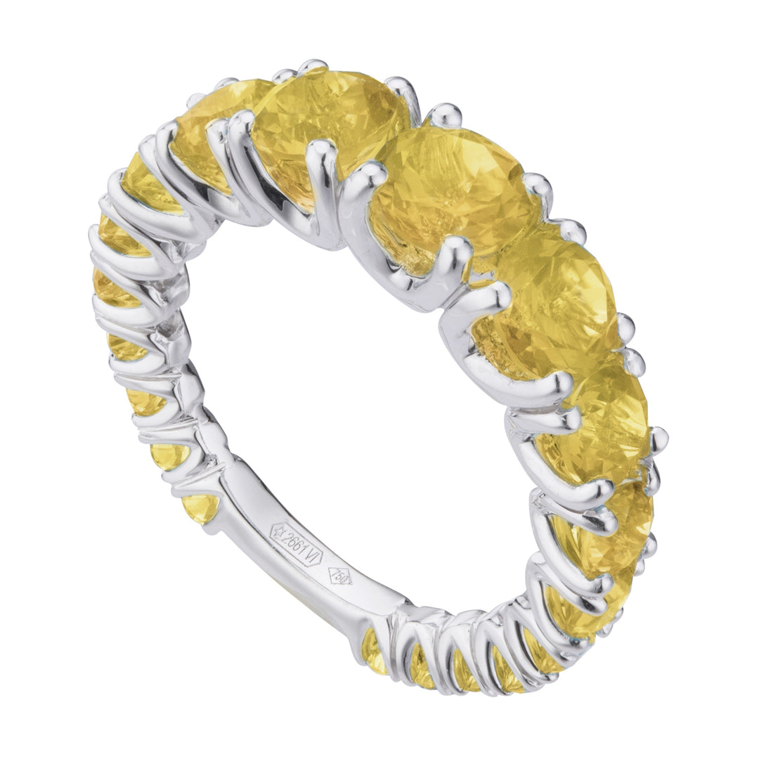 Mikiko une citrine graduée de 18 carats avec un lingot d&
