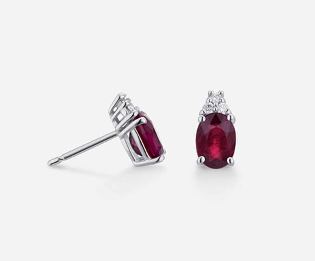 Nihama or 18k oval ruby ​​7x5 ct. 1.80 diam ct. 0.09 NO5034O4RBC