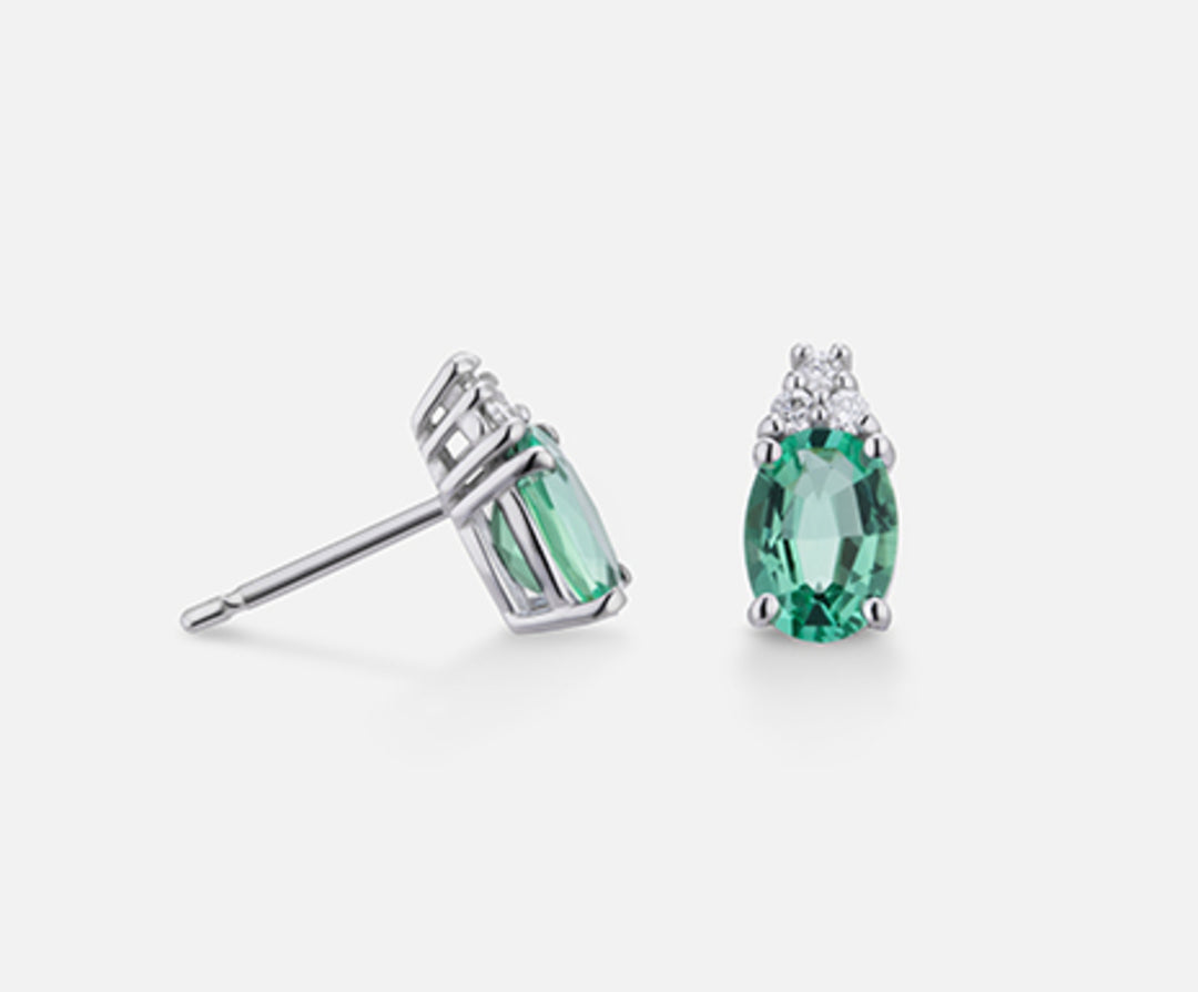 Mikiko or 18k smeraldo ovale 7x5 ct.1,20 dia ct.0,09 MO5034O4BE