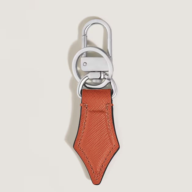Porte-clés Montblanc en forme de plume en cuir mandarin Sartorial 221510